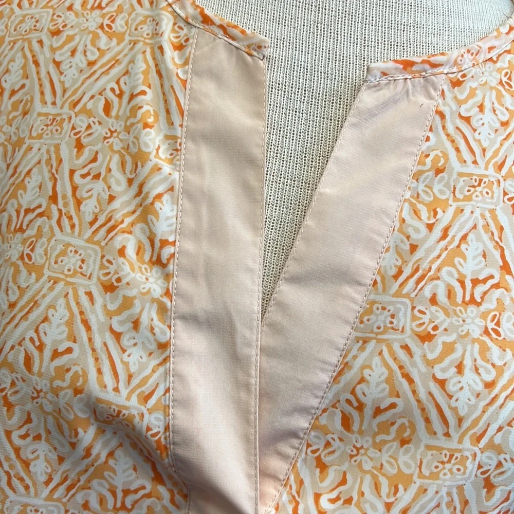 Peach Color Cato est. 1946 V-neck Sleeveless Top size medium